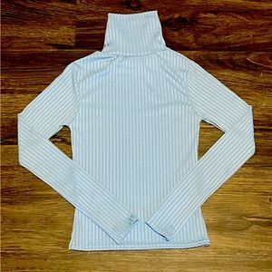 Light blue turtle neck top